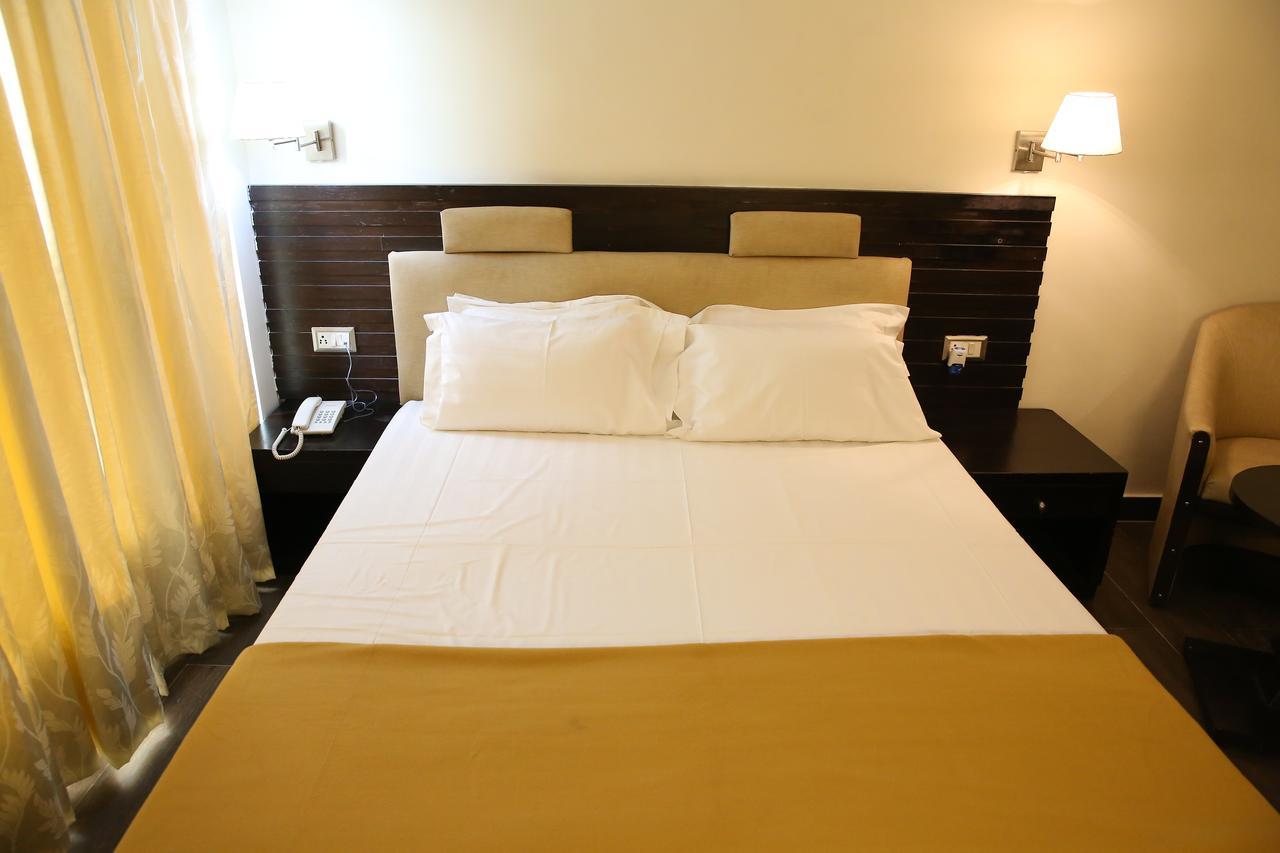 Hotel La Castle Chennai Eksteriør bilde