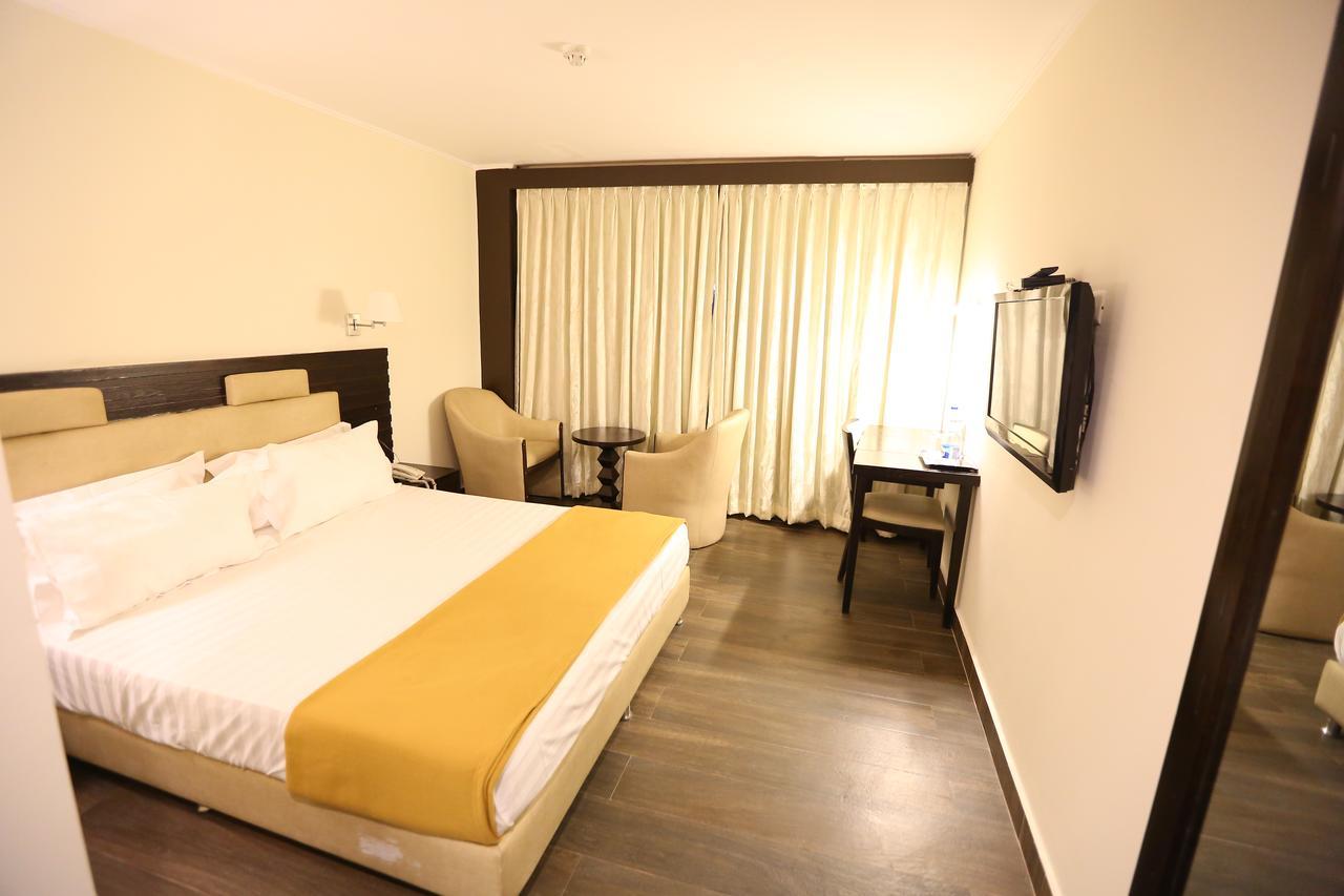 Hotel La Castle Chennai Eksteriør bilde